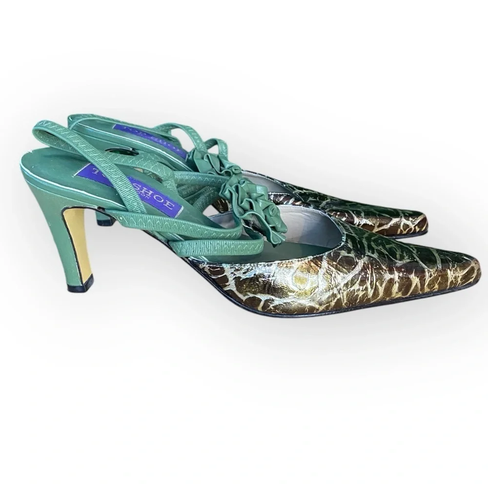 T16 Top Shoe Whimsical Heels